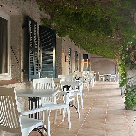 Les Lodges De La Plage U Dragulinu Sari-Solenzara Exterior foto