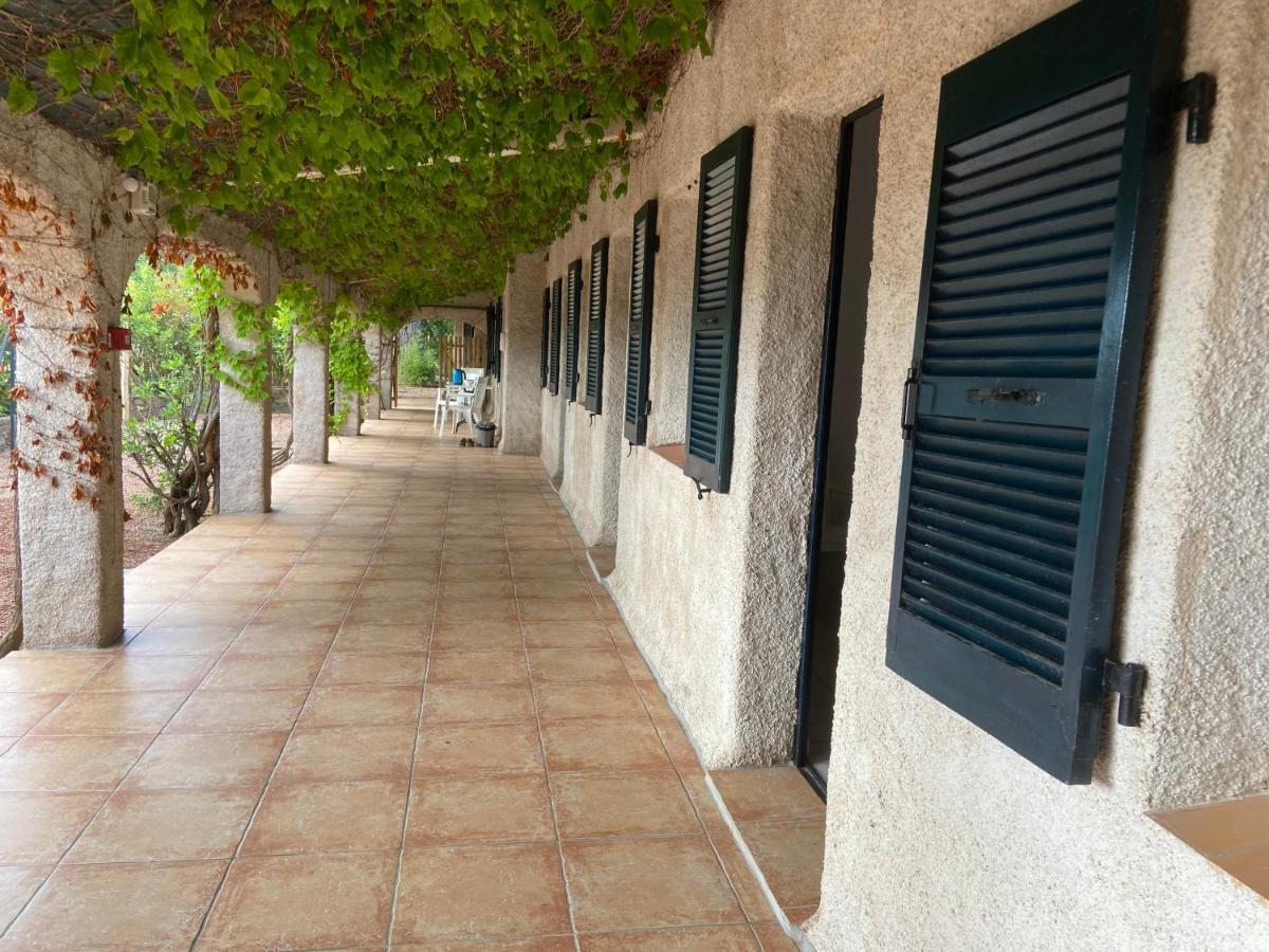Les Lodges De La Plage U Dragulinu Sari-Solenzara Exterior foto