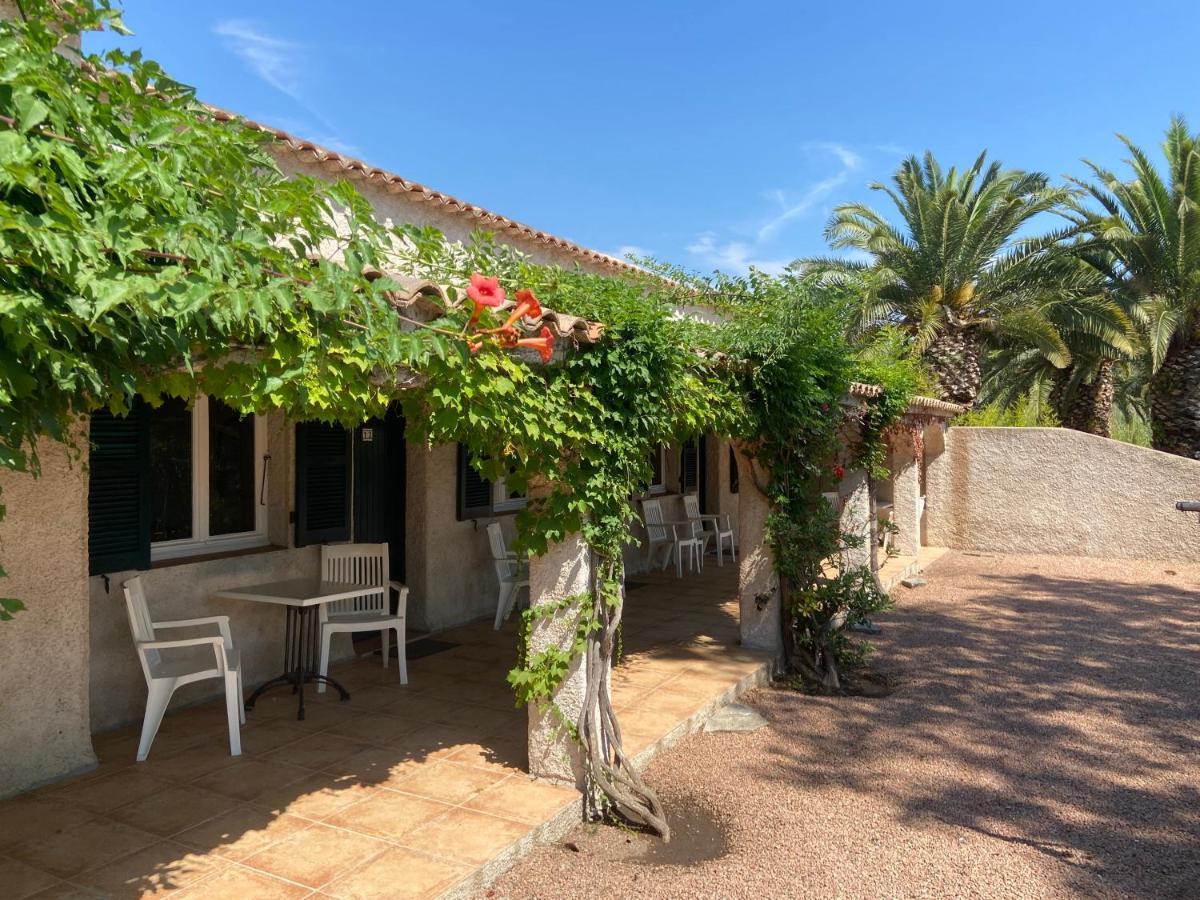 Les Lodges De La Plage U Dragulinu Sari-Solenzara Exterior foto